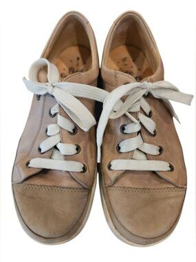 Finn Comfort Shoe Women's SZ 5/7 Beige Lace Up Round Toe Sneaker Oxford